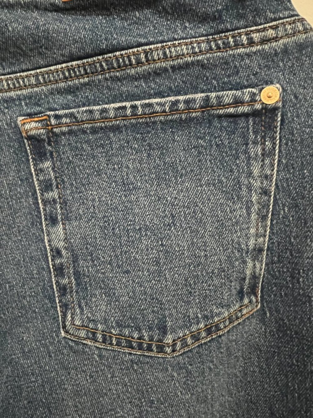 7 For All Mankind Bonnie High-Rise Barrel Jeans, Size: 28, Color: Santa Cruz - Picture 10 of 12